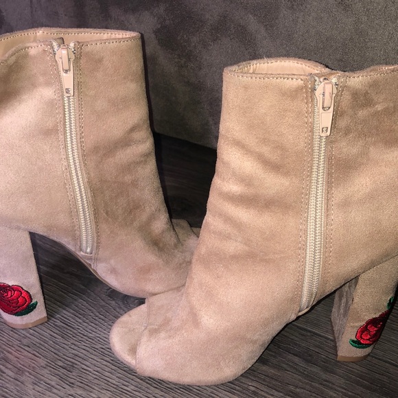 Booties - Picture 5 of 5